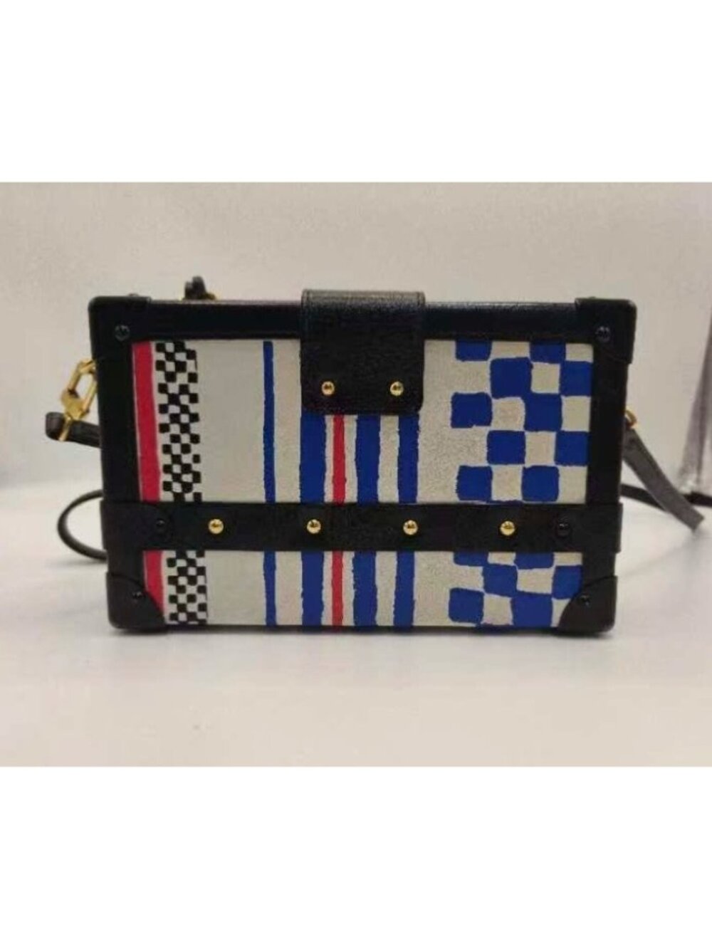 Pre-owned Louis Vuitton Lambskin Grand Prix Petite Malle Clutch White Blue - Picture 3 of 10